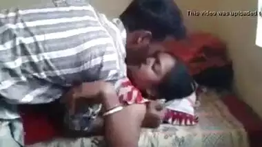 Tamil aunty letting her nephew just for boob press