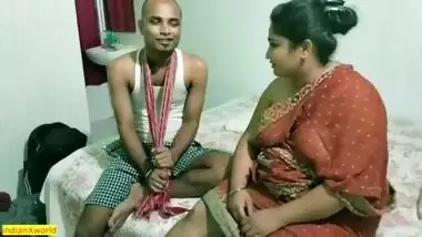 Hot Bhabhi sex! With hot Indian Bengali audio