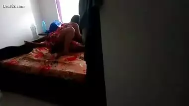 Husband caught wife cheating 2