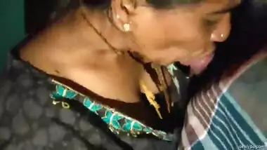 Desi Bhabhi Giving Hot Blowjob to Hubby