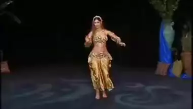 Sadie Belly Dancing