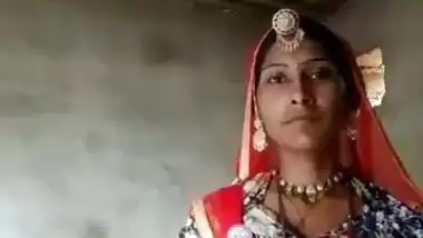 rajasthani aunty showing