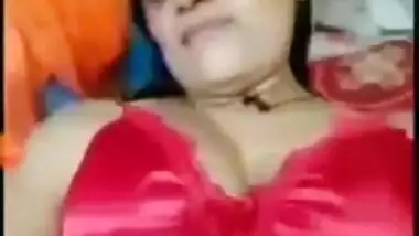 Mature bhabhi show