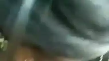 Tamil girl giving blowjob in bus