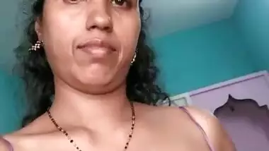 Telugu wife showing private body parts viral MMS