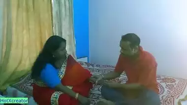 Bengali wife calls her XXX lover to fuck while Desi hubby's at work