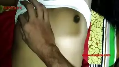 Hot Desi gal gives XXX blowjob and gets penetrated with devar's cock