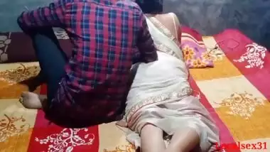 Desi Indian local bhabi sex in home (Official video by Localsex31)