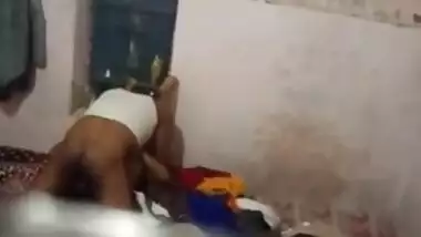 Married Couple Fucking Secretly Captured by Neighbors Hindi Talk