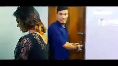Office porn of indian secretary sex with manager