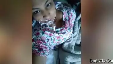 Fb call recording by me, Full boob popping out