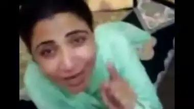 Hot Pakistani anal sex clip of a matured aunty
