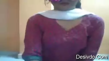Teenage Kerala Girl Boobs Show