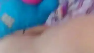 Young couple records their sexy MMS while fucking hard