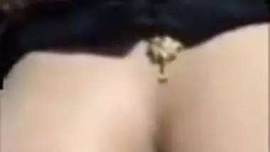 Fat Paki woman during chudai video flashes XXX tits and sucks cock