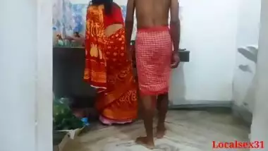 Local Indian Red Saree Wife Sex With Ranna Ghor ( Official Video By Localsex31)