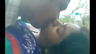 Bangladeshi maid outdoor sex with neighbor