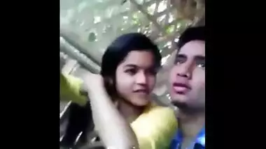 Desi sex video gorgeous sexy teen outdoor romance