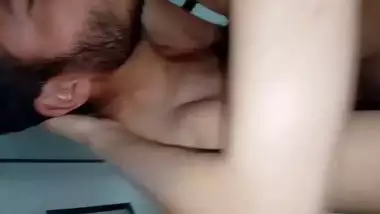 Desi girl nude romance and shaved pussy viral fucking