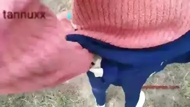 Indian outdoor xxx video of a kinky desi couple