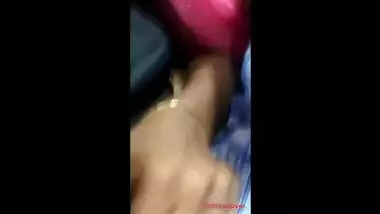 Point of view video of Desi whore sucking XXX gearbox in the bus