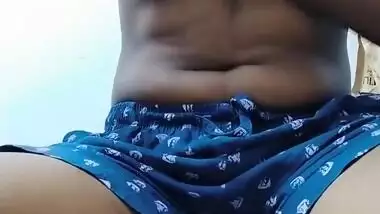 Indian Desi Bhabhi Video Call With Unknown Boy In Day Time Video Viral Mms Leaked 9