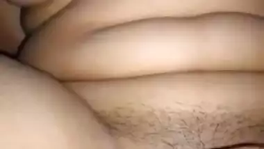 Big boobs Indian hot sexy girl juice pussy fingering