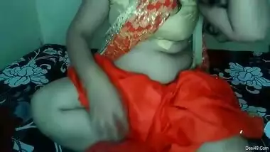 Sexy Bhabhi Enjoys Masturbation With Dildo
