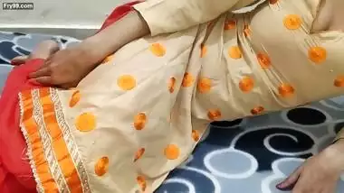 desi sexy girl enjoy kr rahi hai padosi aaahiq ne jam kar chudai ki