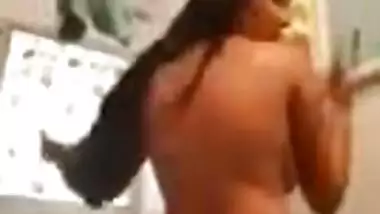 Indian beautiful girl bathing huge Butt and boobs