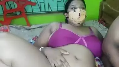 indianhornybhabi Showing Pussy & Getting Fucked on Live