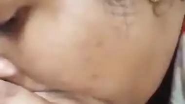 Sexy Desi Girl Blowjob