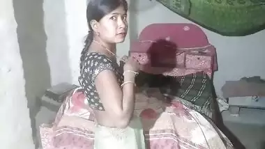 Indian housewife sex riding hubby dick viral xxx