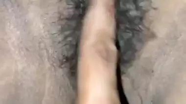 Fingering My Girlfriend Til Orgasms In The Bed