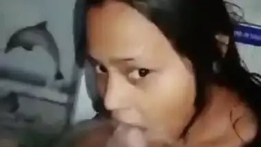 Hot Desi girl bathing vdo