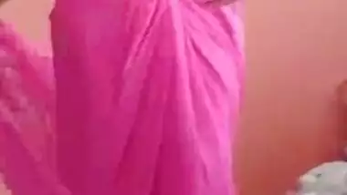 Hottest Indian Saree striptease sex video ever shot