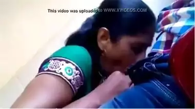 Telugu Aunty Sucking Penis Of Son’s Friend