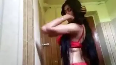 Cute Indian boobs show and pussy show for cousin brother