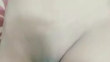 Sexy girl show her boob and pussy