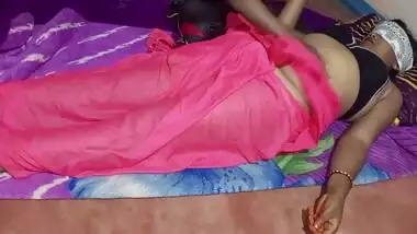 Body Massage Ke Baad Malkin Ko Alag Lag Pose Me Choda - Indian Landlady Xxx Fuck