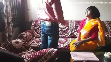 Indian Bhabi Fucked By Bank Executive With Clear Hindi Audio