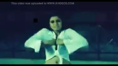 Indian Actress Rani Mukerji Nude Big boobs Exposed in Indian Movie