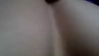 Today Exclusive- Cute Desi Girl Showing Her Boobs And Pussy