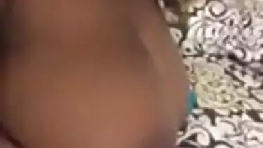 Curly hair mallu aunty with huge boobs part 1