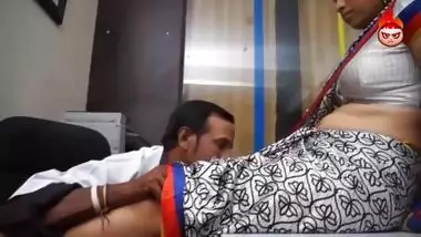 doctor romance tamil aunty in saree navel play