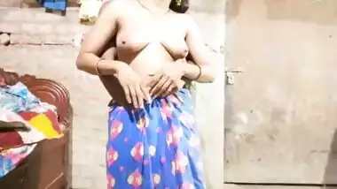 I Fucked the Indian Sexy Girl Riya with a Condom