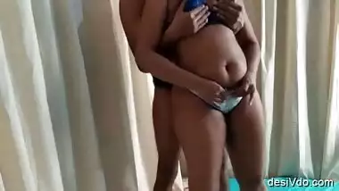 Fleshy pussy of South Indian wife Divya unseen clip