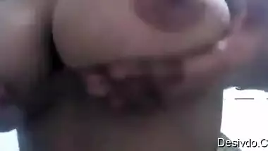 horny big boobs aunty show her self