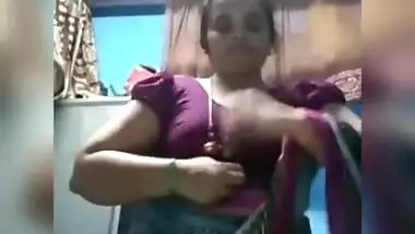 Indian Tamil Bhabhi mms vids part 3