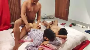 Bikini Hot- Bengali Nude Model Dp By Two Friends Fucked Very Well Enjoy